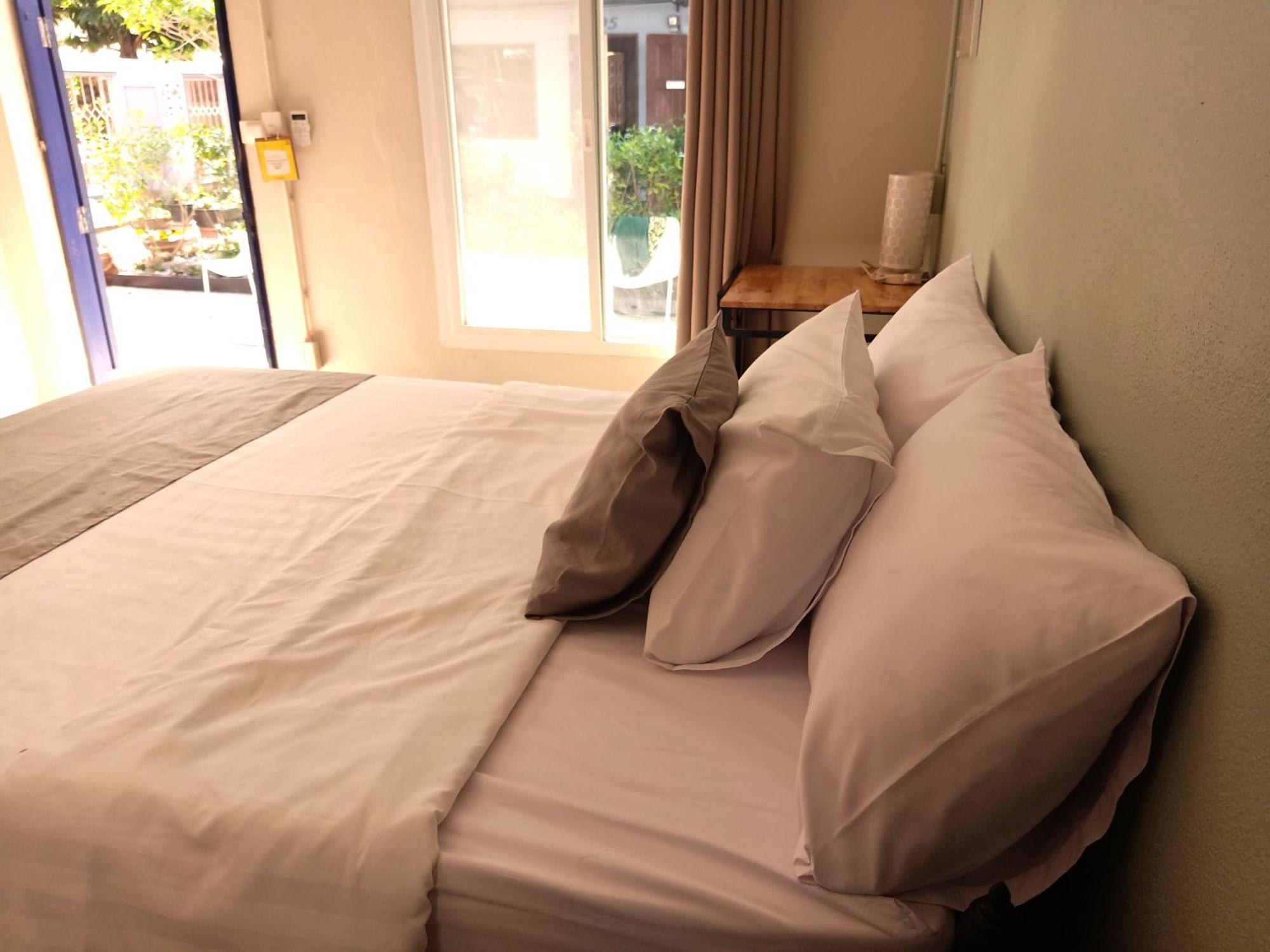 Hotel Baan Nuk Anong à Chiang Rai Extérieur photo