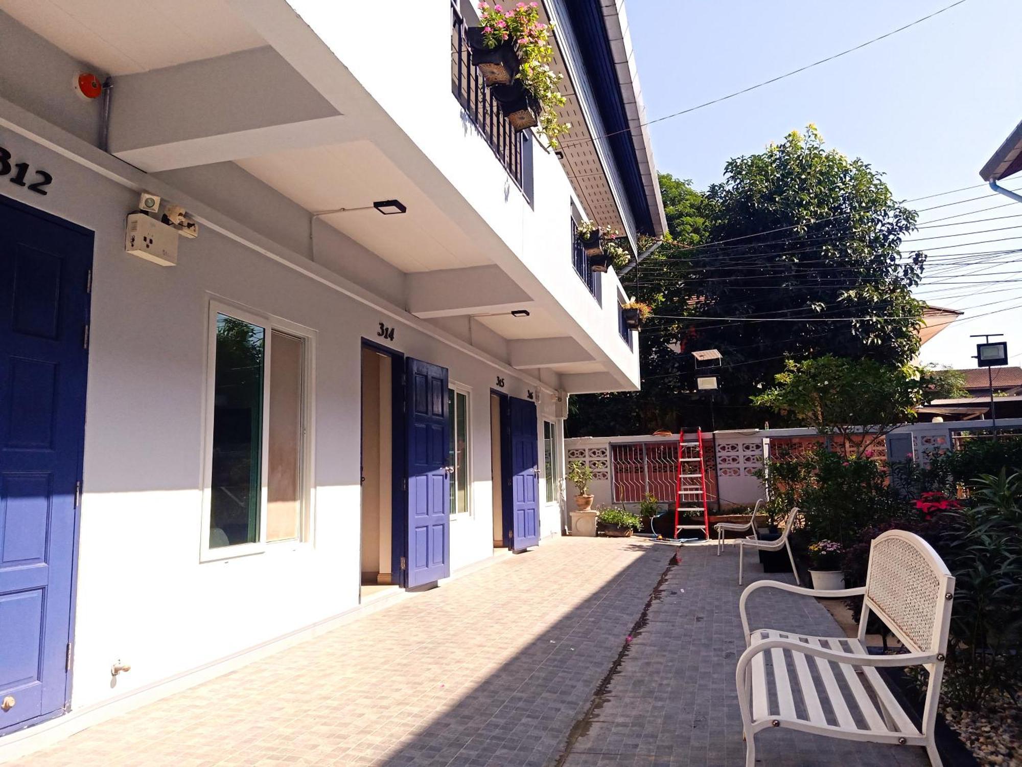 Hotel Baan Nuk Anong à Chiang Rai Extérieur photo
